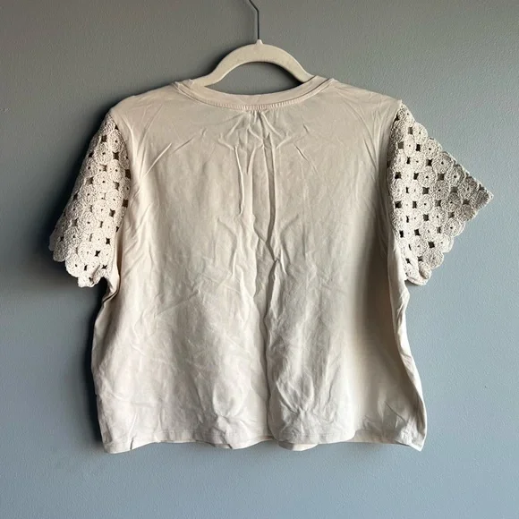 Joie Cropped Offwhite Top - Picture 4 of 5